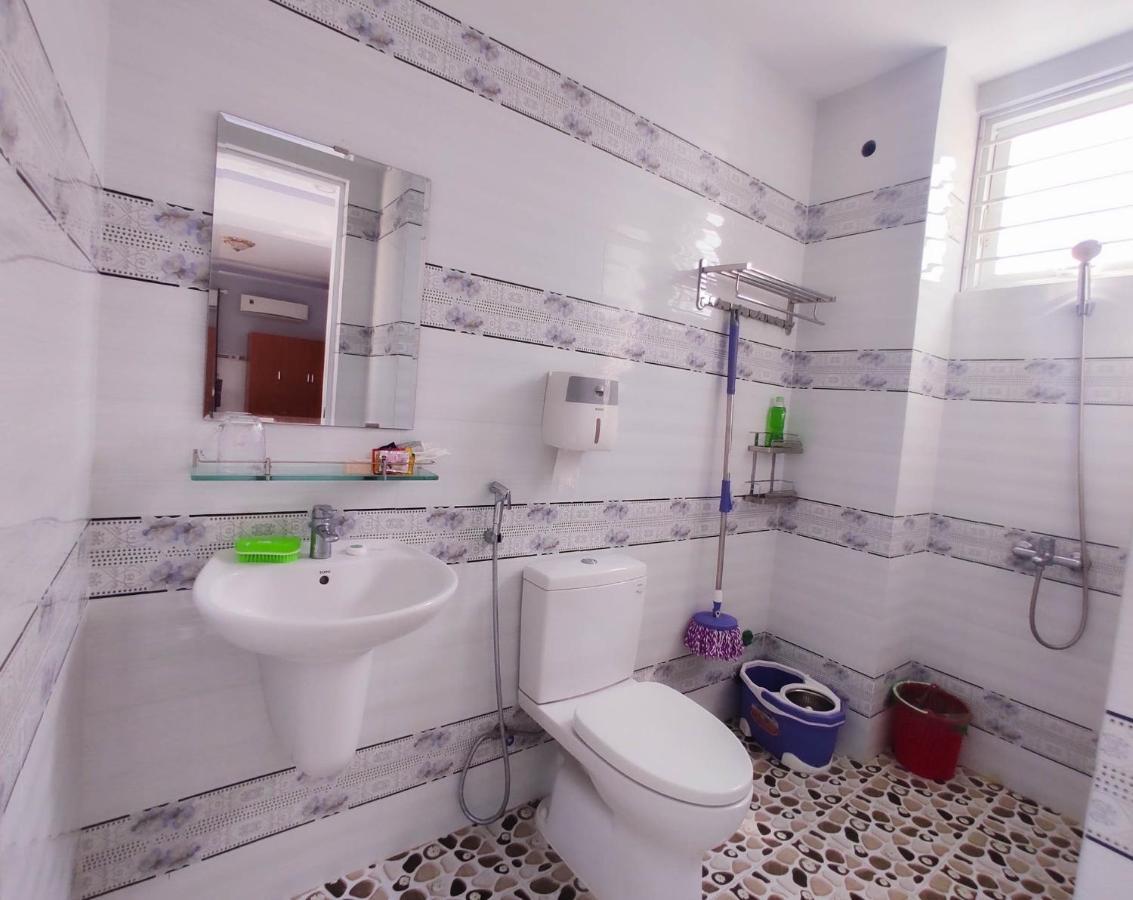 Hotel Ngoc Quy Mini House *